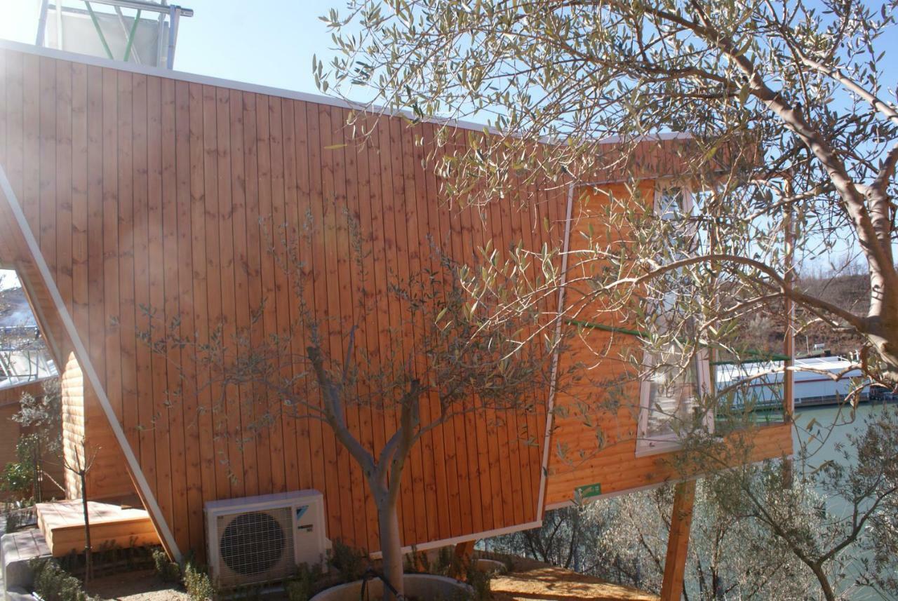 Agritourism Huqi Hotel